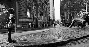 Fearless Girl Statue